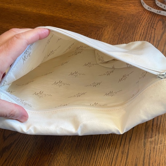 Vintage White Clutch Bag - Picture 9 of 12